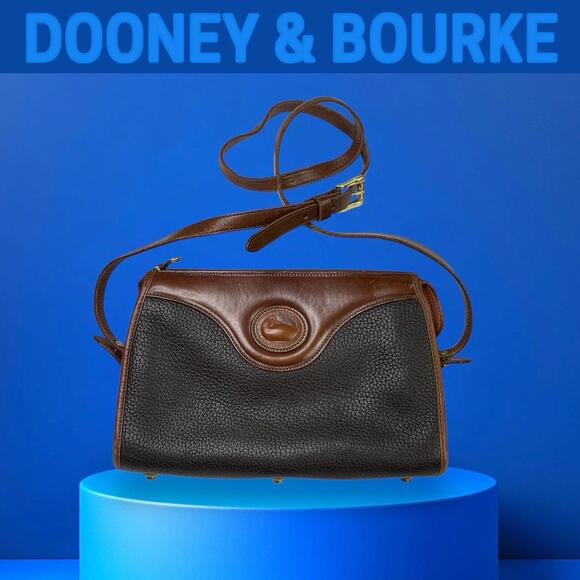 Dooney & Bourke Vintage Shoulder Bag Purse Pebble Leather Zipper Black/Brown Bags